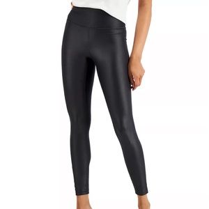 NWT Black shine legging *snakeprint